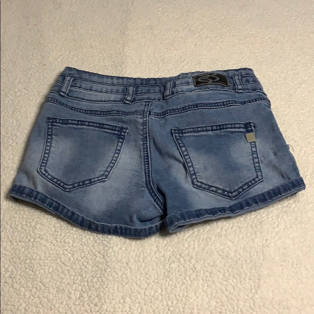 Jean shorts - Picture 2 of 2